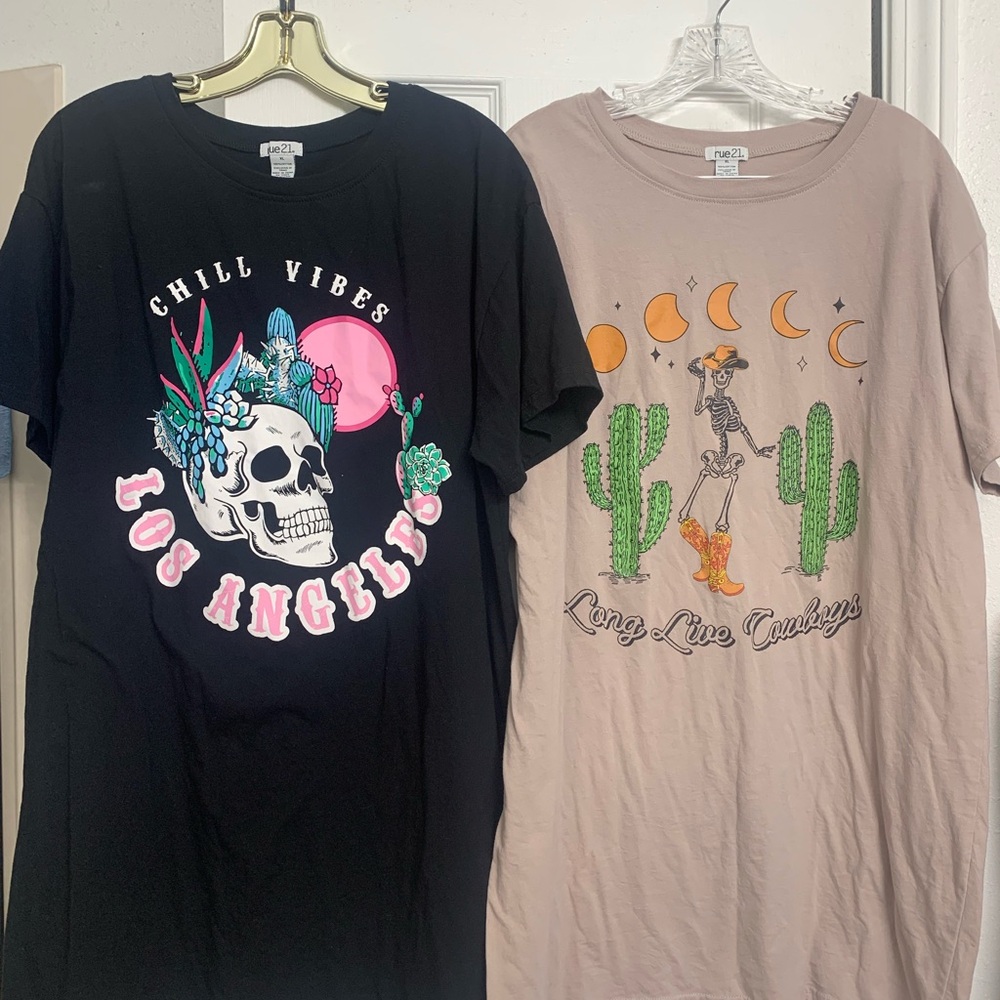 ** Bundle of 2 Swimsuit Coverups Rue 21 Size XL